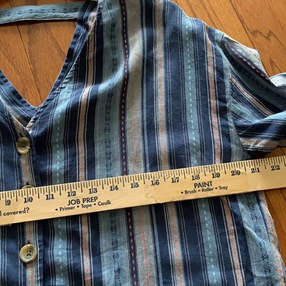 Oversized small top  - Picture 10 of 10